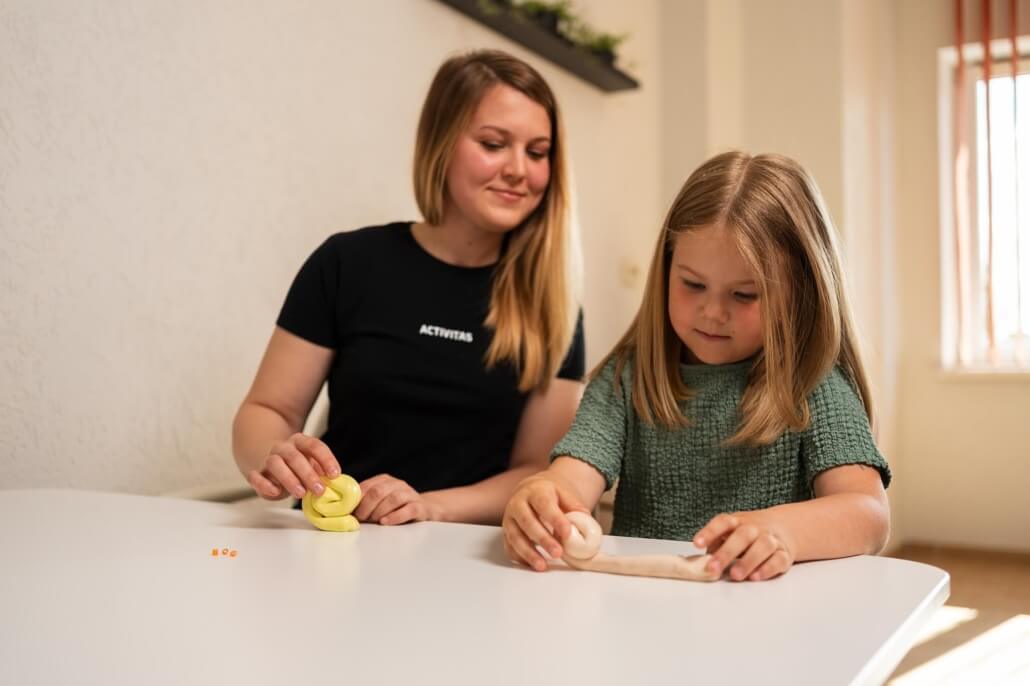 Tegevusteraapia toetus käelistel tegevustel Activitas tööalane rehabilitatsioon Tartu